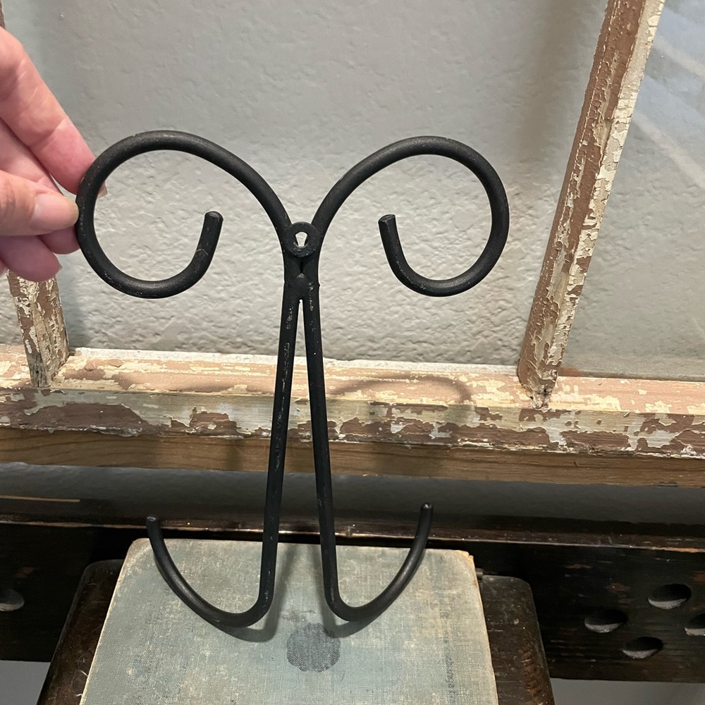 Double metal hook